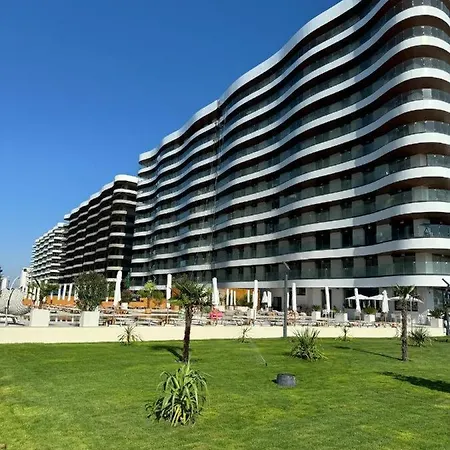 81 - Casa Del Mar, Nord Apartment Mamaia